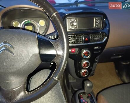 Белый Ситроен С-Зеро, объемом двигателя 0 л и пробегом 154 тыс. км за 7000 $, фото 6 на Automoto.ua