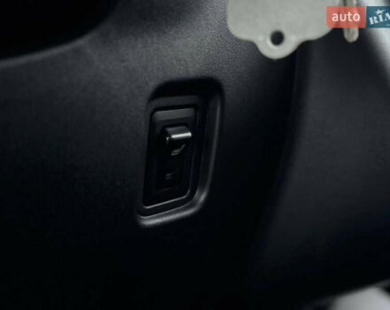 Чорний Сітроен С-Зєро, об'ємом двигуна 0 л та пробігом 92 тис. км за 3900 $, фото 32 на Automoto.ua