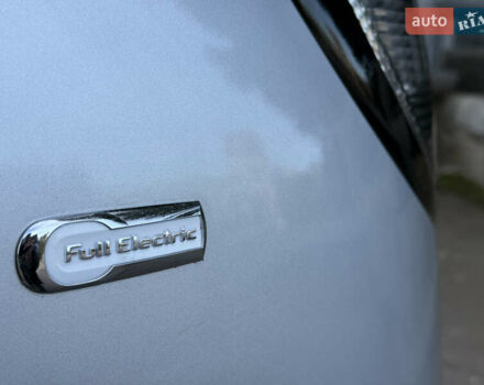 Серый Ситроен С-Зеро, объемом двигателя 0 л и пробегом 172 тыс. км за 3799 $, фото 22 на Automoto.ua