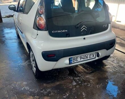 Белый Ситроен С1, объемом двигателя 1 л и пробегом 250 тыс. км за 4600 $, фото 10 на Automoto.ua