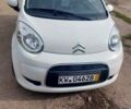 Белый Ситроен С1, объемом двигателя 1 л и пробегом 250 тыс. км за 4600 $, фото 7 на Automoto.ua