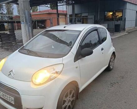 Белый Ситроен С1, объемом двигателя 1 л и пробегом 228 тыс. км за 3700 $, фото 3 на Automoto.ua