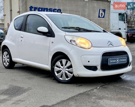 Белый Ситроен С1, объемом двигателя 1 л и пробегом 103 тыс. км за 5400 $, фото 2 на Automoto.ua