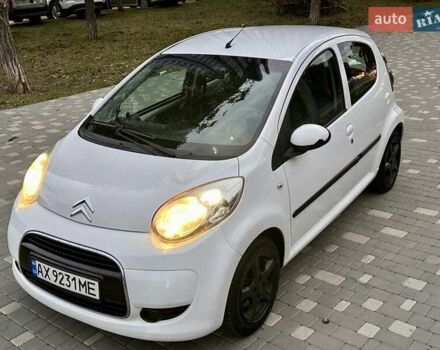 Белый Ситроен С1, объемом двигателя 1 л и пробегом 169 тыс. км за 3999 $, фото 59 на Automoto.ua