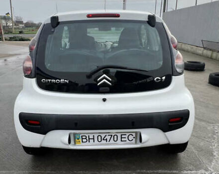 Белый Ситроен С1, объемом двигателя 1 л и пробегом 112 тыс. км за 4200 $, фото 3 на Automoto.ua