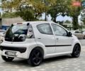 Белый Ситроен С1, объемом двигателя 1 л и пробегом 169 тыс. км за 3999 $, фото 14 на Automoto.ua