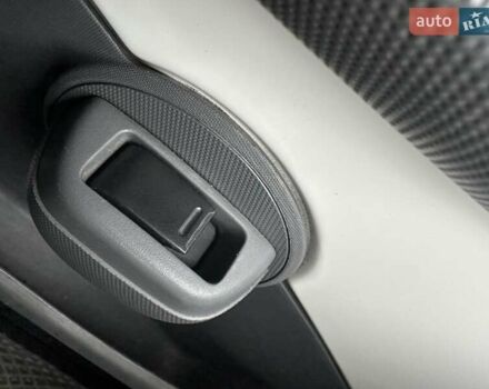 Сітроен С1 2011 у Буче на Automoto.ua Білий Сітроен С1, об'ємом двигуна 1 л та пробігом 159 тис. км за 4999 $, фото 27 на Automoto.ua