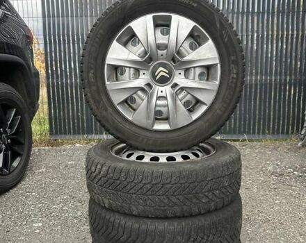 Сітроен С1 2011 у Буче на Automoto.ua Білий Сітроен С1, об'ємом двигуна 1 л та пробігом 159 тис. км за 4999 $, фото 33 на Automoto.ua