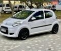 Белый Ситроен С1, объемом двигателя 1 л и пробегом 169 тыс. км за 3999 $, фото 5 на Automoto.ua
