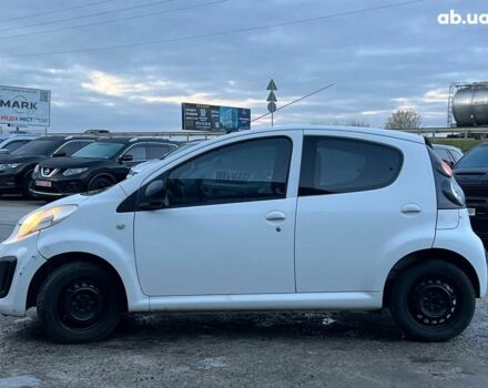 Белый Ситроен С1, объемом двигателя 1 л и пробегом 163 тыс. км за 5690 $, фото 4 на Automoto.ua