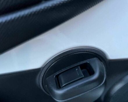 Белый Ситроен С1, объемом двигателя 1 л и пробегом 163 тыс. км за 5690 $, фото 15 на Automoto.ua