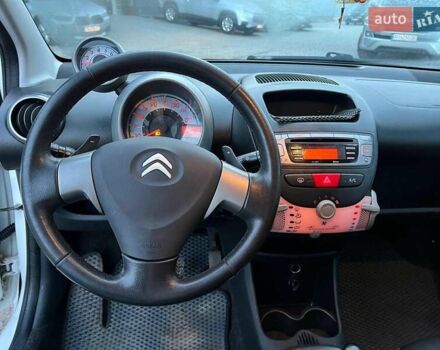 Белый Ситроен С1, объемом двигателя 1 л и пробегом 163 тыс. км за 5690 $, фото 21 на Automoto.ua