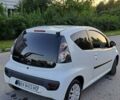 Белый Ситроен С1, объемом двигателя 1 л и пробегом 157 тыс. км за 6000 $, фото 3 на Automoto.ua