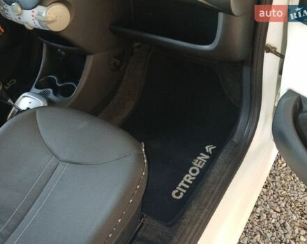 Белый Ситроен С1, объемом двигателя 1 л и пробегом 108 тыс. км за 6200 $, фото 20 на Automoto.ua