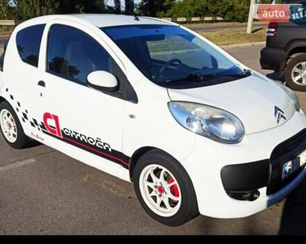 Белый Ситроен С1, объемом двигателя 1 л и пробегом 84 тыс. км за 5400 $, фото 12 на Automoto.ua