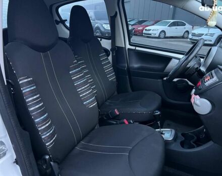 Белый Ситроен С1, объемом двигателя 1 л и пробегом 163 тыс. км за 5690 $, фото 30 на Automoto.ua