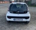 Белый Ситроен С1, объемом двигателя 1 л и пробегом 124 тыс. км за 6000 $, фото 4 на Automoto.ua