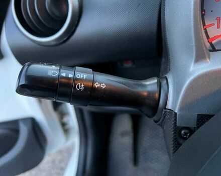 Белый Ситроен С1, объемом двигателя 1 л и пробегом 163 тыс. км за 5690 $, фото 20 на Automoto.ua