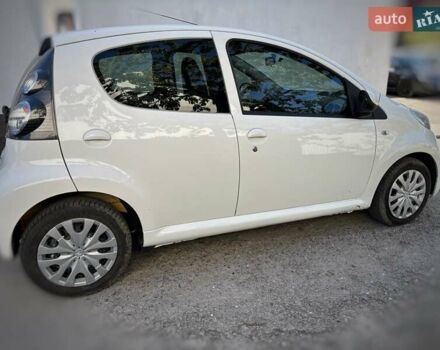 Ситроен С1 2012 в Тернополе на Automoto.ua Белый Ситроен С1, объемом двигателя 1 л и пробегом 85 тыс. км за 6500 $, фото 1 на Automoto.ua