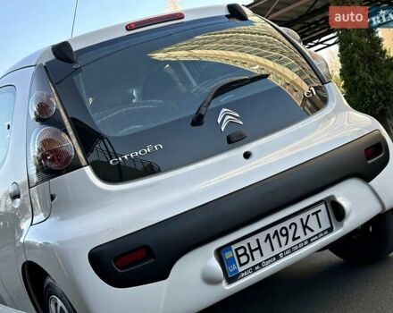 Белый Ситроен С1, объемом двигателя 1 л и пробегом 124 тыс. км за 6000 $, фото 16 на Automoto.ua