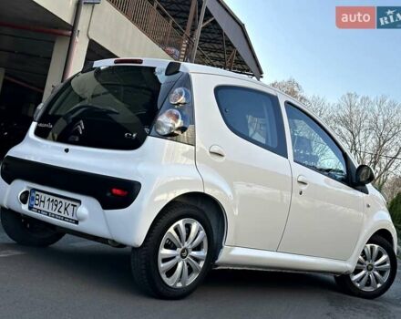 Белый Ситроен С1, объемом двигателя 1 л и пробегом 124 тыс. км за 6000 $, фото 18 на Automoto.ua