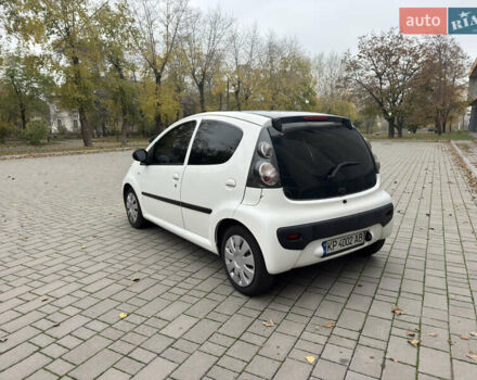 Білий Сітроен С1, об'ємом двигуна 1 л та пробігом 206 тис. км за 4000 $, фото 4 на Automoto.ua