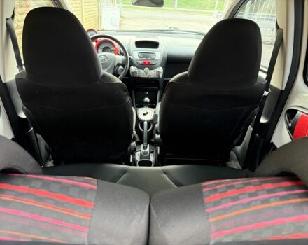 Белый Ситроен С1, объемом двигателя 1 л и пробегом 190 тыс. км за 5900 $, фото 7 на Automoto.ua