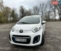 Білий Сітроен С1, об'ємом двигуна 1 л та пробігом 87 тис. км за 6499 $, фото 1 на Automoto.ua