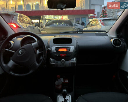 Білий Сітроен С1, об'ємом двигуна 1 л та пробігом 102 тис. км за 5500 $, фото 12 на Automoto.ua