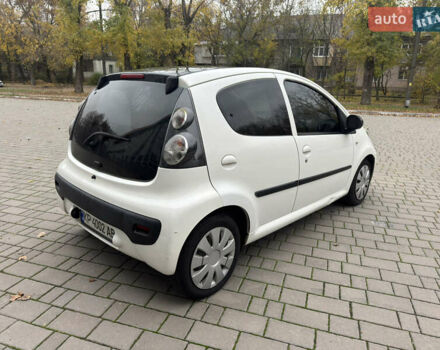 Білий Сітроен С1, об'ємом двигуна 1 л та пробігом 206 тис. км за 4000 $, фото 5 на Automoto.ua