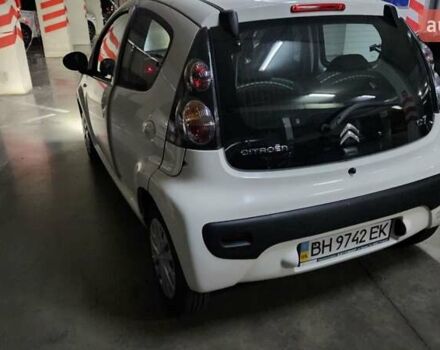 Белый Ситроен С1, объемом двигателя 1 л и пробегом 29 тыс. км за 5300 $, фото 2 на Automoto.ua