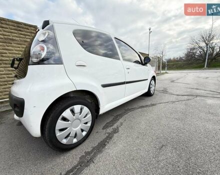 Білий Сітроен С1, об'ємом двигуна 1 л та пробігом 206 тис. км за 4999 $, фото 5 на Automoto.ua