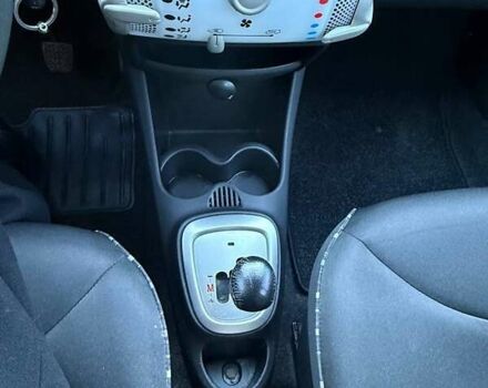 Ситроен С1 2013 в Киеве на Automoto.ua Белый Ситроен С1, объемом двигателя 1 л и пробегом 100 тыс. км за 4100 $, фото 25 на Automoto.ua