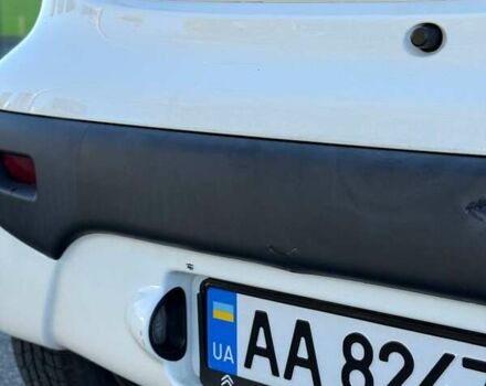 Ситроен С1 2013 в Киеве на Automoto.ua Белый Ситроен С1, объемом двигателя 1 л и пробегом 100 тыс. км за 4100 $, фото 12 на Automoto.ua