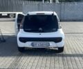 Сітроен С1 2013 у Каменке-Бугской на Automoto.ua Білий Сітроен С1, об'ємом двигуна 1 л та пробігом 175 тис. км за 5200 $, фото 4 на Automoto.ua