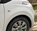 Белый Ситроен С1, объемом двигателя 1.2 л и пробегом 200 тыс. км за 6000 $, фото 3 на Automoto.ua