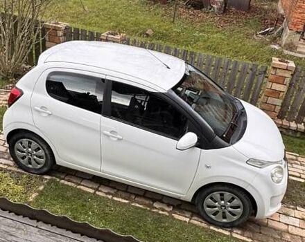 Ситроен С1 2014 в Рожнятове на Automoto.ua Белый Ситроен С1, объемом двигателя 1.2 л и пробегом 200 тыс. км за 6900 $, фото 1 на Automoto.ua