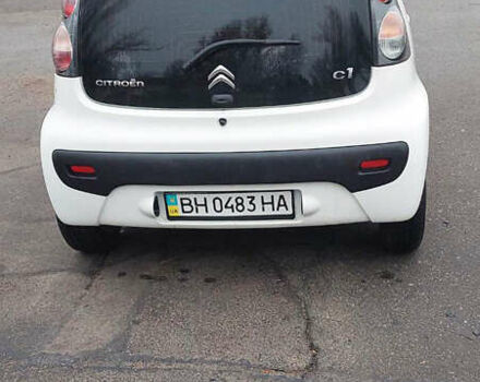 Білий Сітроен С1, об'ємом двигуна 1 л та пробігом 45 тис. км за 5500 $, фото 4 на Automoto.ua