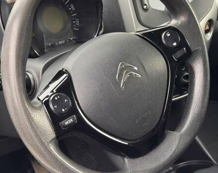 Ситроен С1 2014 в Рожнятове на Automoto.ua Белый Ситроен С1, объемом двигателя 1.2 л и пробегом 200 тыс. км за 6900 $, фото 13 на Automoto.ua