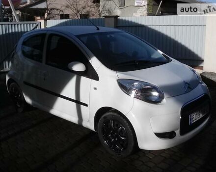 Белый Ситроен С1, объемом двигателя 1 л и пробегом 142 тыс. км за 3900 $, фото 6 на Automoto.ua