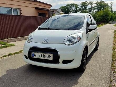 Білий Сітроен С1, об'ємом двигуна 1 л та пробігом 245 тис. км за 4300 $, фото 1 на Automoto.ua