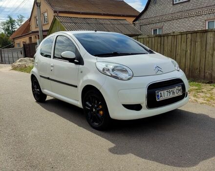 Белый Ситроен С1, объемом двигателя 1 л и пробегом 245 тыс. км за 4300 $, фото 1 на Automoto.ua