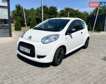 Белый Ситроен С1, объемом двигателя 1 л и пробегом 175 тыс. км за 3800 $, фото 1 на Automoto.ua