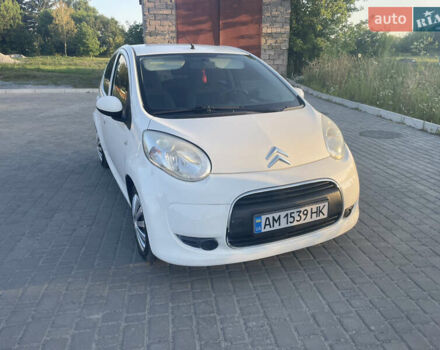 Белый Ситроен С1, объемом двигателя 1 л и пробегом 171 тыс. км за 5200 $, фото 1 на Automoto.ua