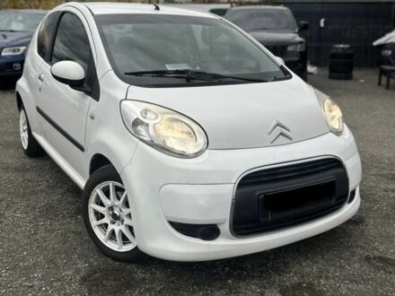 Білий Сітроен С1, об'ємом двигуна 0.9 л та пробігом 159 тис. км за 4199 $, фото 1 на Automoto.ua