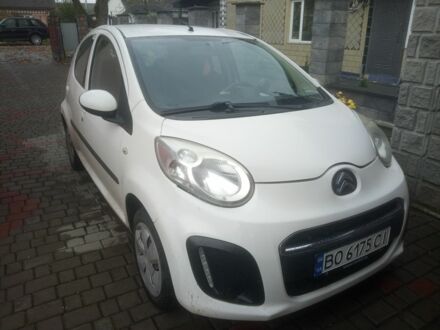 Сітроен С1 2012 у Рівному на Automoto.ua Білий Сітроен С1, об'ємом двигуна 1 л та пробігом 188 тис. км за 5100 $, фото 1 на Automoto.ua
