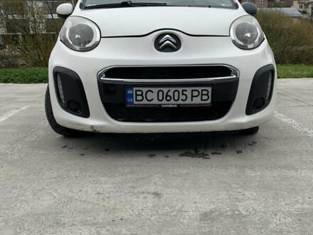 Белый Ситроен С1, объемом двигателя 1 л и пробегом 163 тыс. км за 5500 $, фото 1 на Automoto.ua