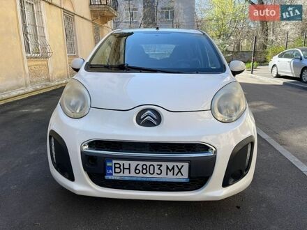 Белый Ситроен С1, объемом двигателя 1 л и пробегом 80 тыс. км за 5700 $, фото 1 на Automoto.ua