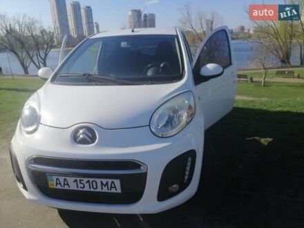 Сітроен С1 2012 у Києві на Automoto.ua Білий Сітроен С1, об'ємом двигуна 1 л та пробігом 77 тис. км за 7000 $, фото 1 на Automoto.ua