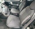 Черный Ситроен С1, объемом двигателя 1 л и пробегом 158 тыс. км за 5990 $, фото 17 на Automoto.ua